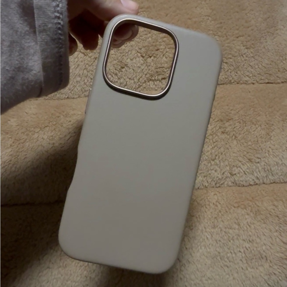 LONLI Classic iPhone 16 Pro Leather Case